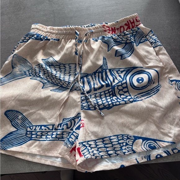 Fish shorts - Picture 3 of 7